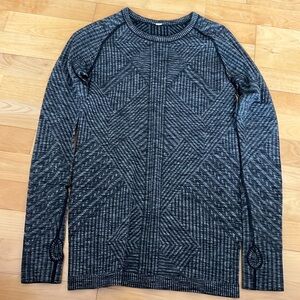 Mint Lululemon rest less top